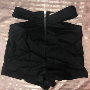 L’ATISTE SHORTS